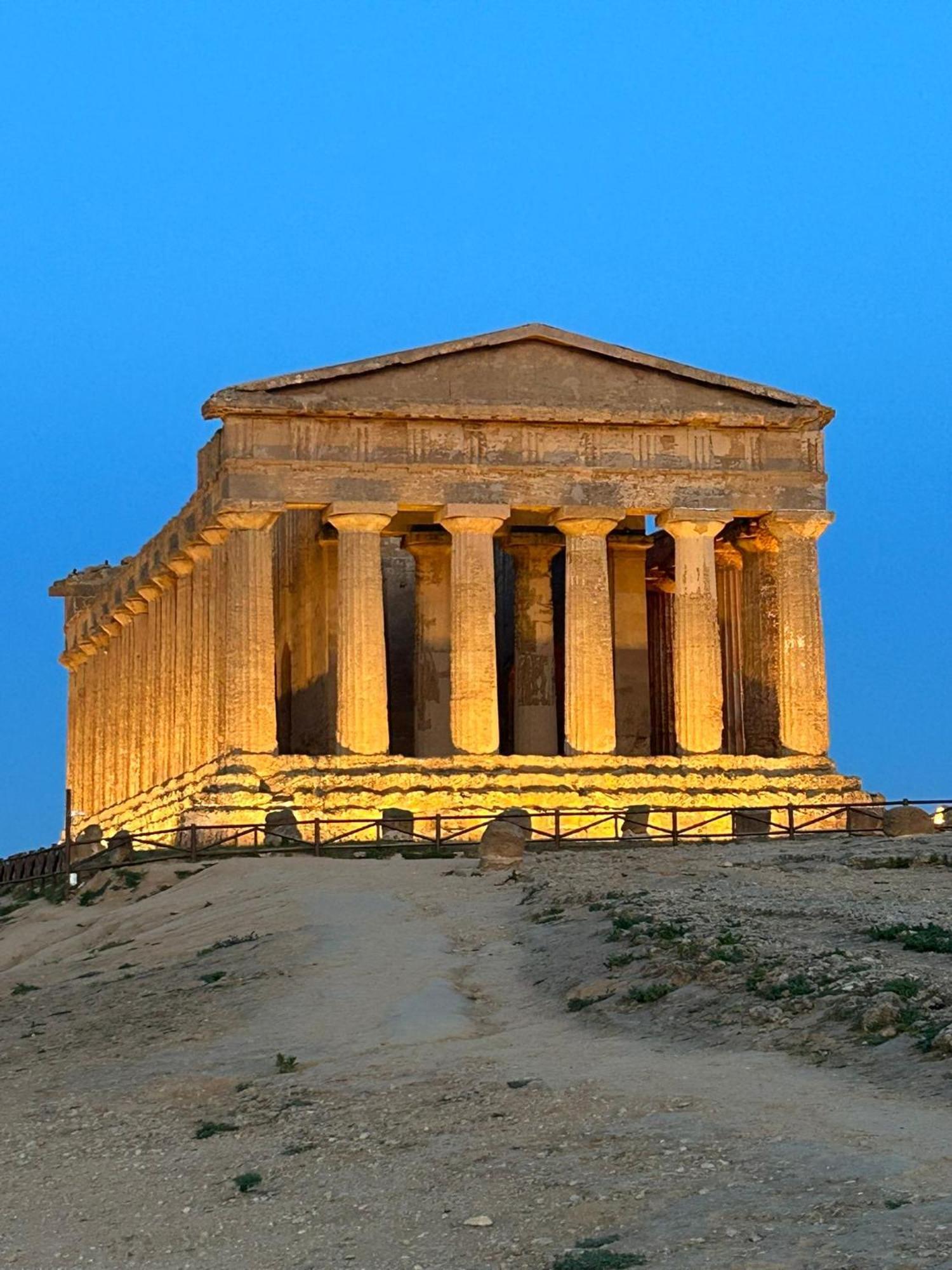 La Dimora Degli Scrittori Διαμέρισμα Πόρτο Εμπέντοκλε Εξωτερικό φωτογραφία